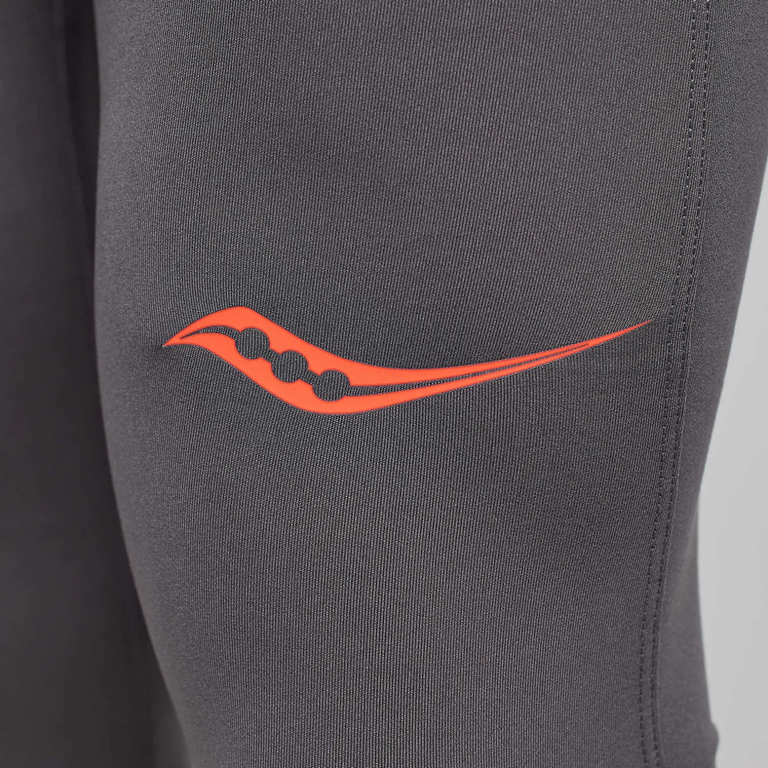 Saucony Endorphin Fortify Tight Shadow Outlet