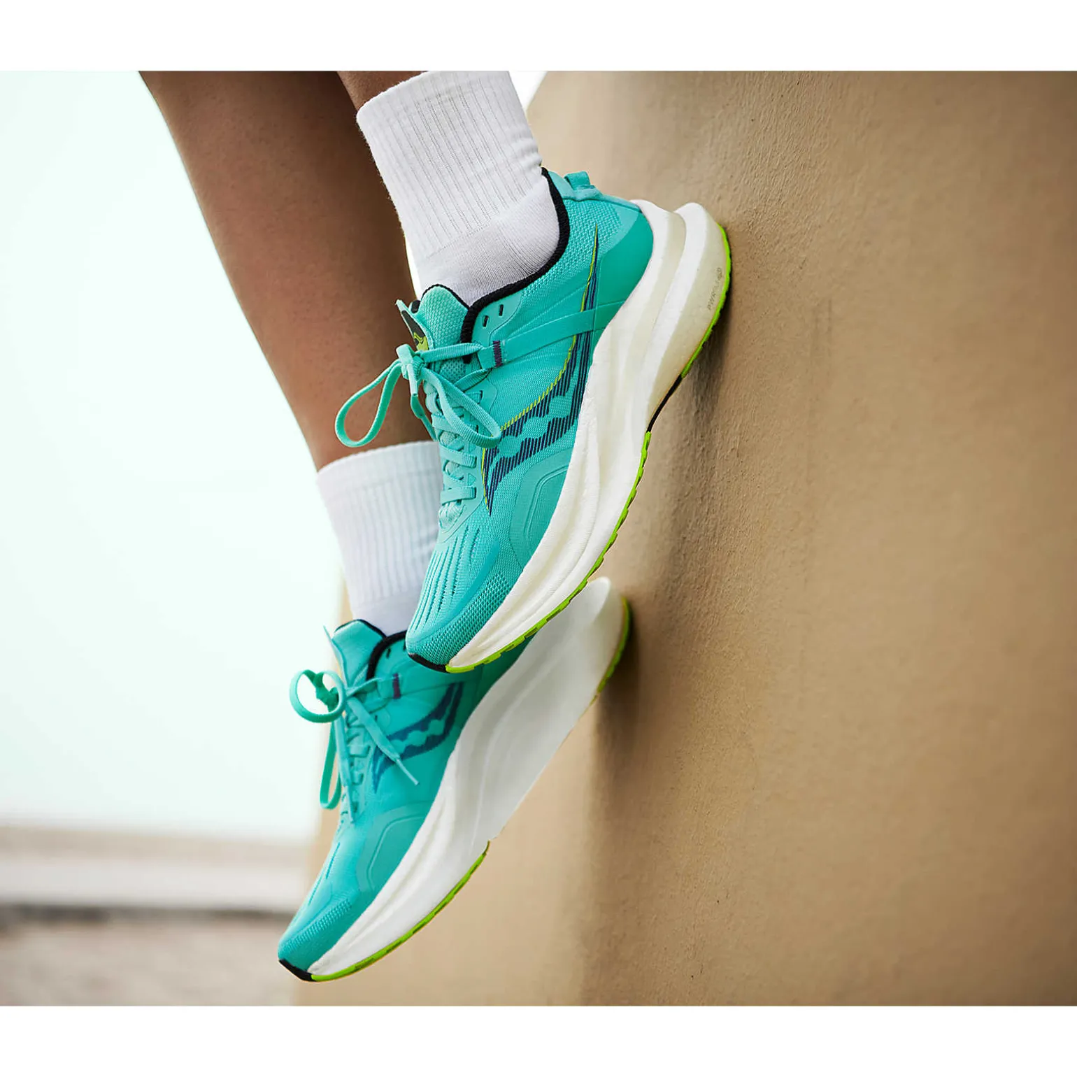 Saucony Tempus Flash Sale